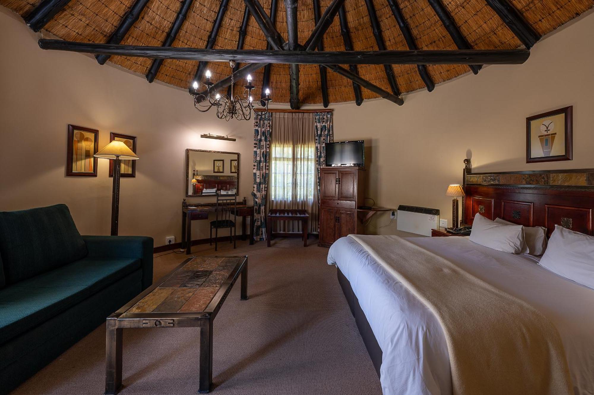 Cathedral Peak Hotel Winterton Quarto foto