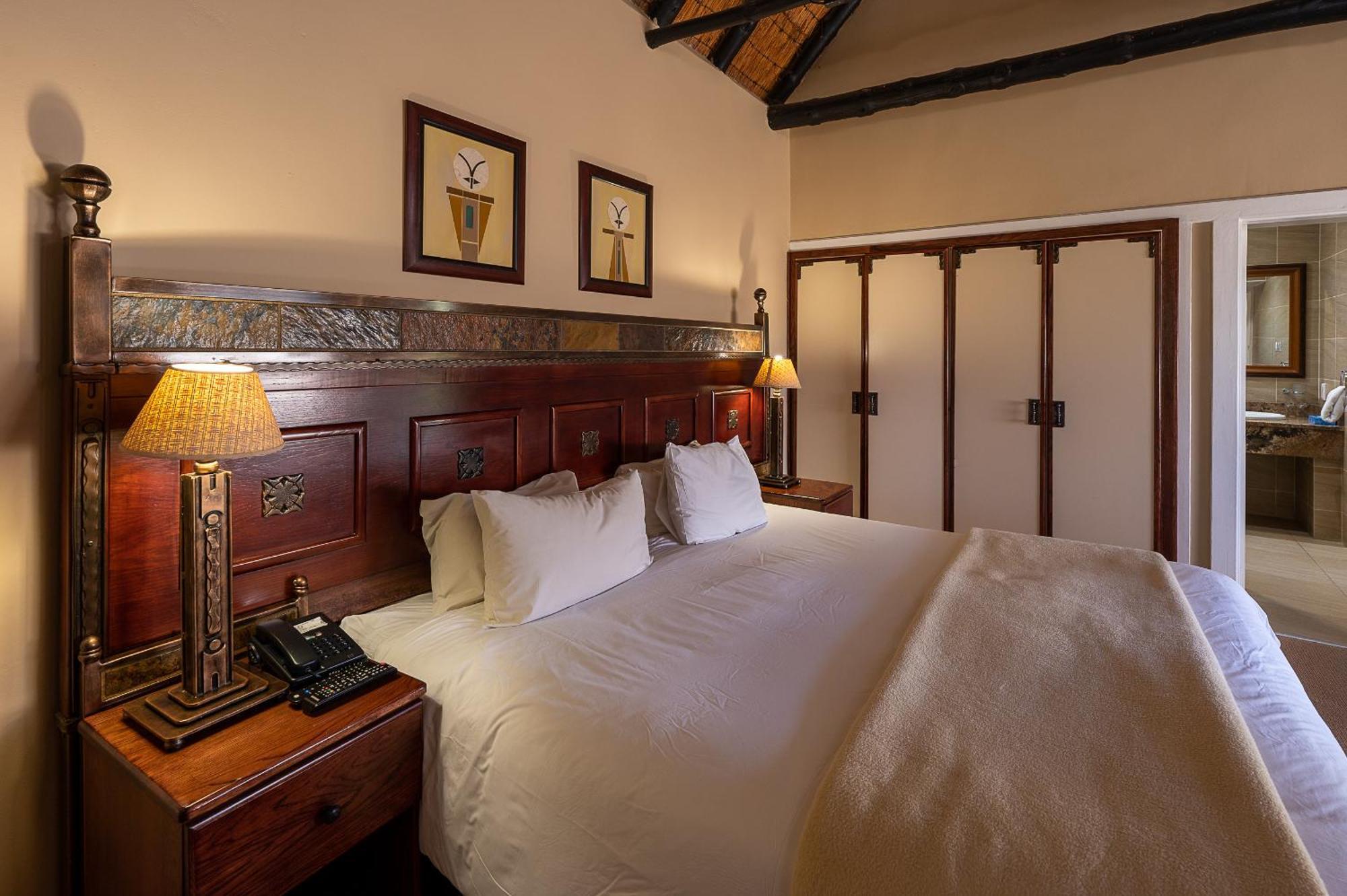 Cathedral Peak Hotel Winterton Quarto foto